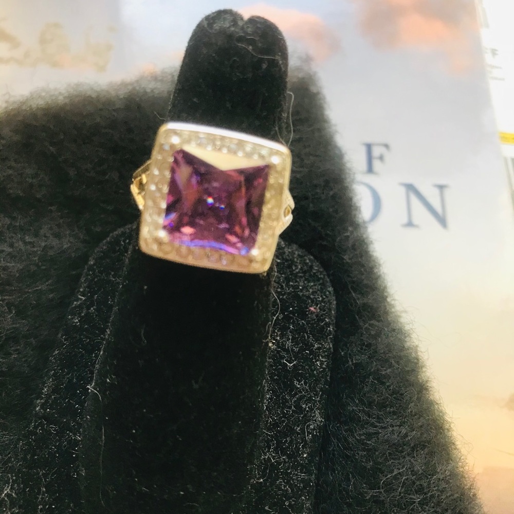 Beautiful Light Amethyst ๐๐๐๐ฝ๐ผ - Picture 8 of 8